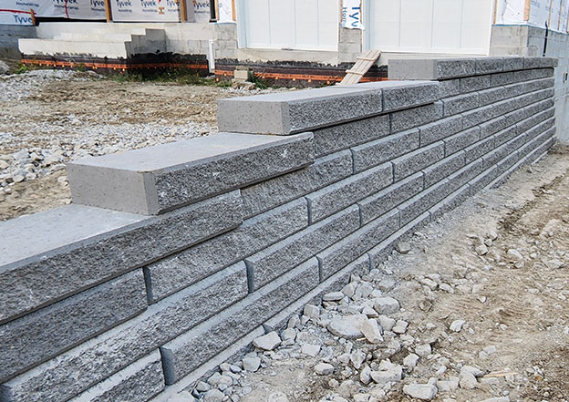 Interlock Retaining Walls in Aurora