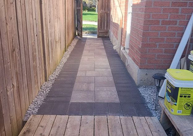 Interlock Walkways in Stouffville